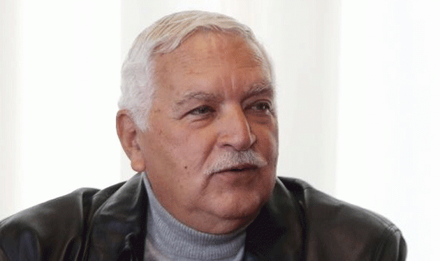 شاكر مستمرّ بترشيحه
