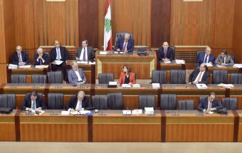سجالات بينية وردّ مُسهب للحريري وحسن خليل على 52 مداخلة نيابية