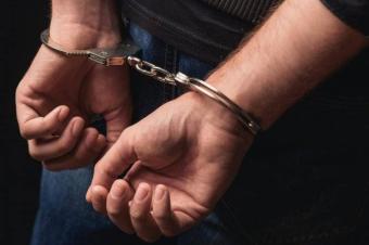 مروج مخدرات في المعاملتين