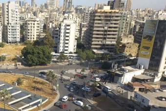 جريحان في الطيونة