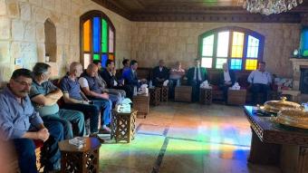 الحاج حسن بمناسبة يوم التفاح اللبناني: تأمين برادات بالطاقة الشمسية أولوية