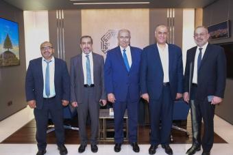 إجتماعٌ لمخزومي مع اللّجنة المُنبثقة عن النّواب الـ14