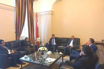 أبو هولي في لبنان: لتعزيز التشاور في قضايا اللاجئين وبحث أزمة الأونروا المالية
