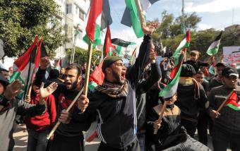 التظاهرات المندّدة بصفقة القرن تعمّ الأراضي الفلسطينية في الضفة والقطاع (أ ف ب)