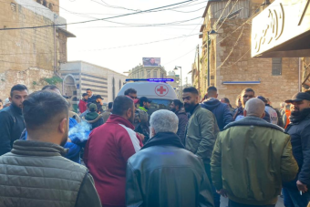 بالصور: اصابتان بإطلاق نار في سوق السمك بطرابلس