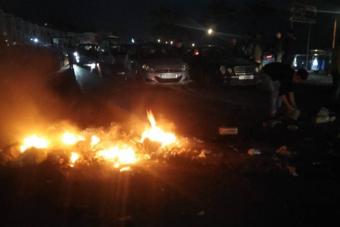بالفيديو: قطعٌ جزئيّ للطّريق البحريّ في صيدا