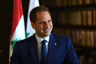 سامي الجميّل تقدّم بإخبار حول أزمة فقدان واحتكار الطوابع المالية في لبنان
