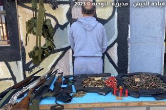 مخابرات الجيش تدهم منازل مطلوبين في الضنية