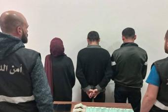في النّبطيّة.. توقيف عصابة لترويج العملات المزيّفة