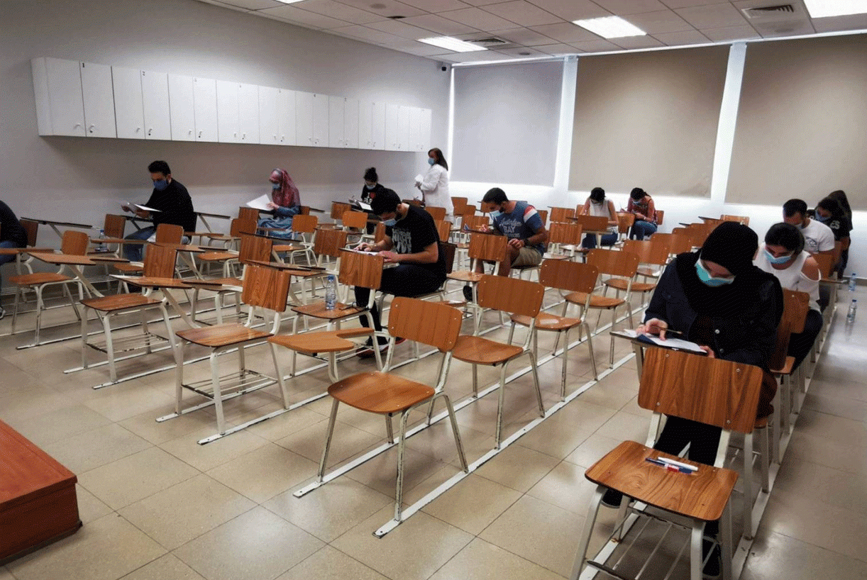 أقساط جامعية هجينة بين ليرة ولولار ودولار