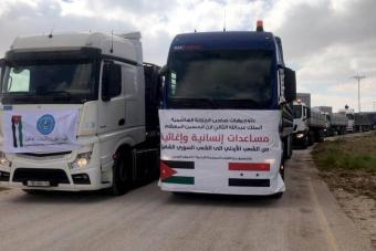 تسيير 14 شاحنة مساعدات إغاثية من الأردن إلى سوريا