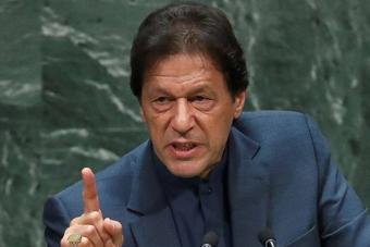 الشرطة الباكستانية تحاول مجدداً توقيف عمران خان
