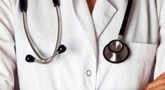 تجمع الاطباء: لتحويل رواتب المتقاعدين بالدولار أسوة بالاداريين