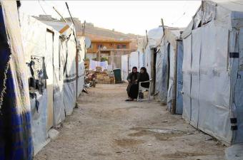 المحافظ خضر: تسمّم عدد من النازحين السوريين في عرسال