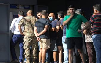 "صيرفة" لدعم البنوك والتّجار والمستوردين والشركات والمتموّلين... مع فتات لموظفي القطاع العام