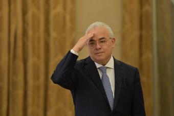 سكاف: من المعيب توكيل الخارج لايجاد الحلول في الداخل