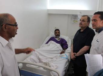 البزري تفقّد الجرحى والمصابين في مستشفى الراعي