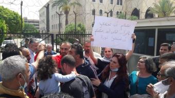 تخلية ناشطين من حراك صيدا