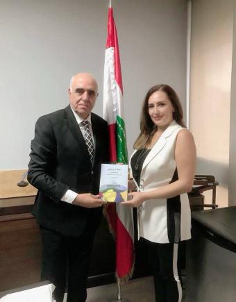 القصيفي تسلم من ماجدة داغر كتابها الجديد