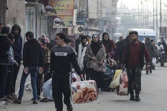 بالفيديو: وزيرة الصحّة الفلسطينيّة تُحذّر من كارثة وبائيّة بقطاع غزة