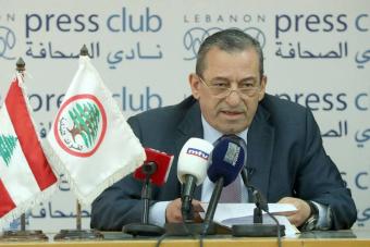 سليمان التقى زهرا موفدًا من جعجع: لرفض التسليم بخطف قرار الحرب والسلم من يد الدولة