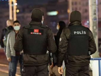 بالفيديو: تركيا توقف 56 مشتبهاً به مطلوبين من 18 دولة