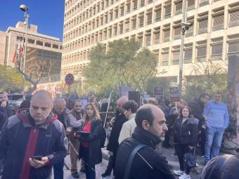 بالفيديو والصور: اعتصام لمودعين امام مصرف لبنان