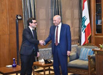 "الخُماسية" تتمسّك بـ"الخيار الرئاسي الثالث" و"تفاهمات" الجنوب تُعلَن خلال أسابيع