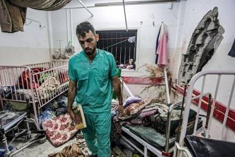 "أطباء بلا حدود": فوضى ورعبٌ في مستشفى ناصر في غزة
