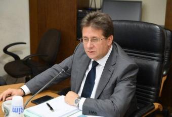 كنعان يضع "مافيا الطوابع" في عهدة وزير العدل