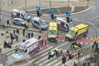 إصابة 17 شخصاً بحادث دهس في بولندا