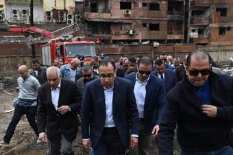 رئيس الوزراء المصريّ يُوجّه مبالغ لأسر متضرّرة من حريق استوديو الأهرام