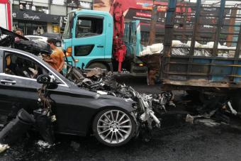قتيل في حادث مروع قبل جسر النقاش