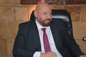نهرا طلب في كتُب إلى قادة أمنيّين الإيعاز بإخلاء مساكن ومحالّ يشغلُها نازحون سوريون