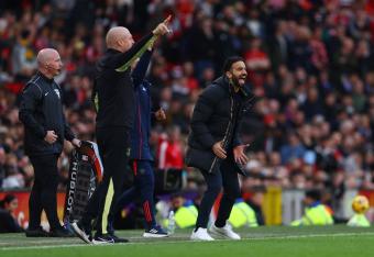 أموريم يطرب عشاق مانشستر يونايتد