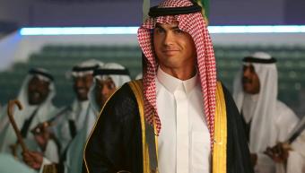رونالدو يشعل الحماس ويدعم السعودية لاستضافة كأس العالم 2034