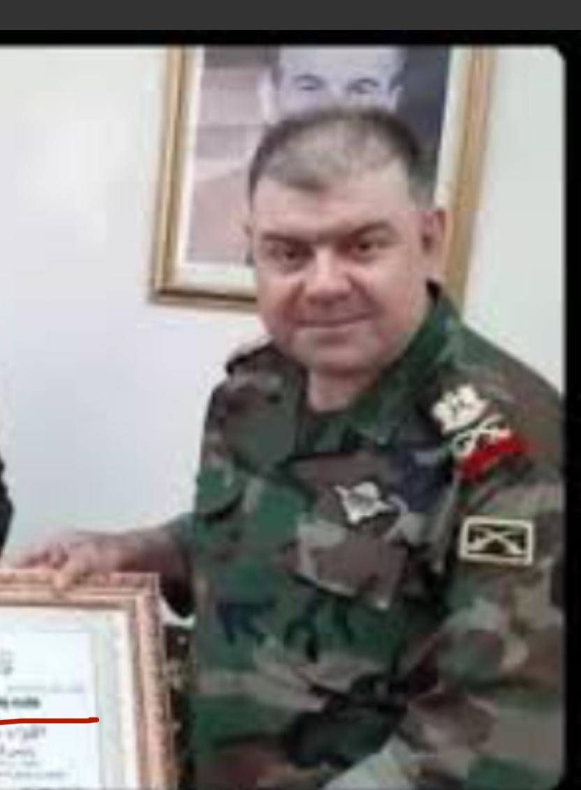 خاص نداء الوطن ضابطان من النظام السوري عند معبر المصنع