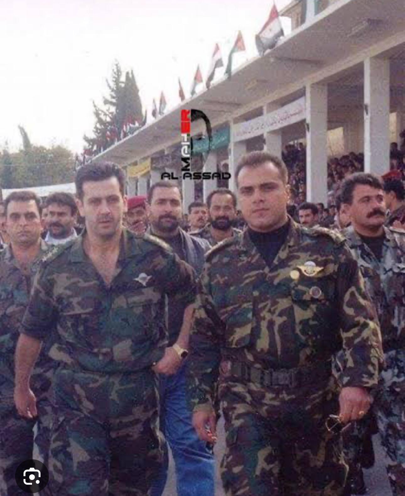 خاص نداء الوطن ضابطان من النظام السوري عند معبر المصنع