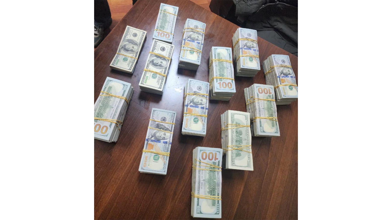 توقيف عصابة سرقت ثلاثة ملايين دولار في الروشة