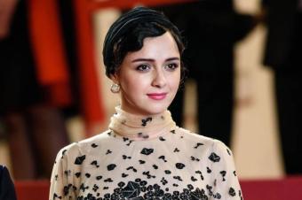 في إيران: منع ممثلة من السفر واعتقال صحافية إيطالية