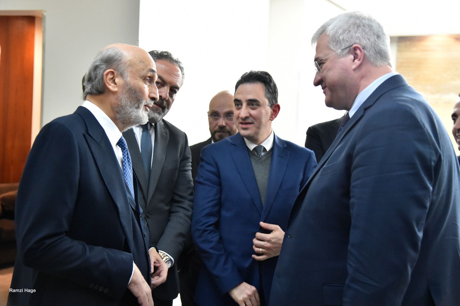 جعجع لوزير الخارجية الأوكراني: مرحلة الفرص رغم التحديات الكبرى