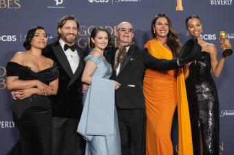 بعد الإخفاقات حفل "Golden globes" يتألّق