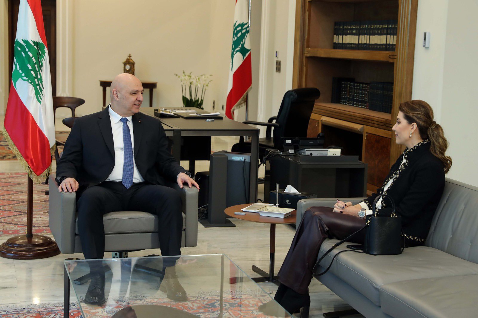 استشارات نيابية في بعبدا لتسمية رئيس الحكومة.. ميقاتي ام نواف سلام؟