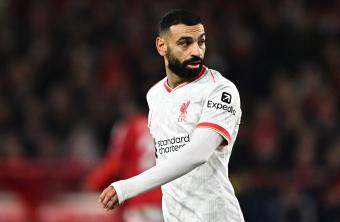 هل اقترب صلاح من الهلال؟