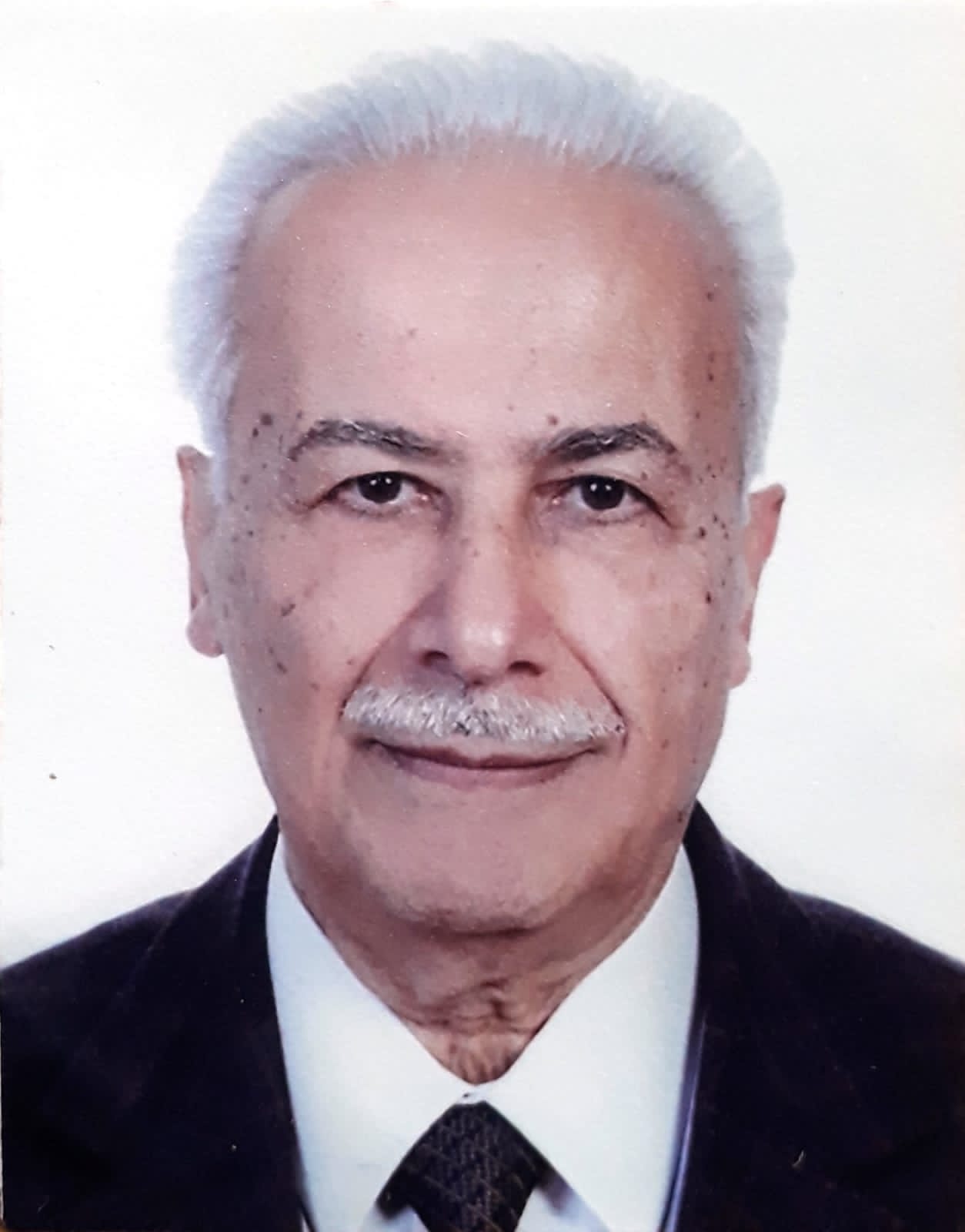 نقابة المحررين تنعى الصحافي سركيس نجاريان