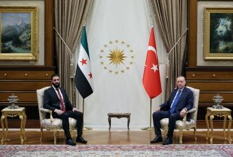 بالفيديو والصور - الشرع يلتقي اردوغان ويدعوه لزيارة سوريا قريباً