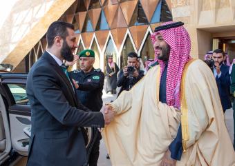 الشرع يلتقي بولي العهد السعودي في الرياض
