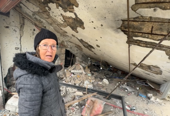 سنية قطيش.. آخر من بقيت في حولا... وأول العائدين إليها