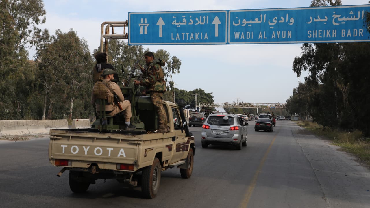 المسيحيون والعلويون السوريون أكبر الخاسرين اللاجئون السوريون في لبنان لن يعودوا بسنوات