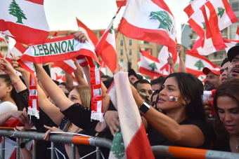 بين عيد المرأة و عيد الأمّ... امرأة بلا شرعيّة